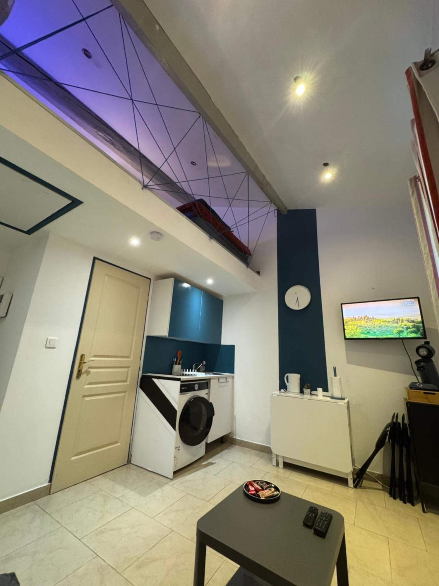 Tres Beau Studio 9Eme Marseilles Exterior foto